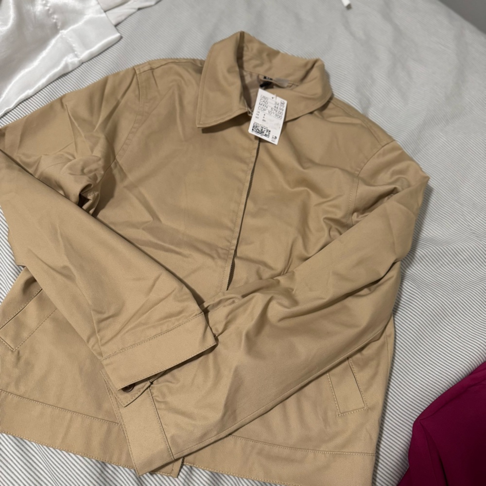 H&M - BEIGE TWILL JACKET